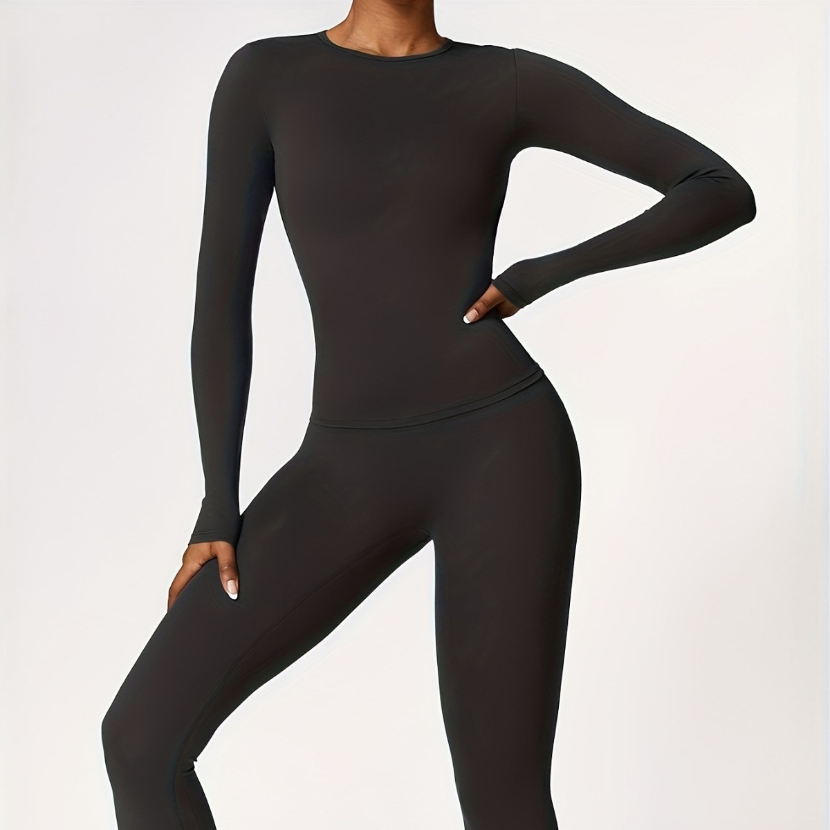 Pilates & Yoga Unleashed Studio Tuckahoe - بدلة يوجا ضيقة ذات أكمام طويلة