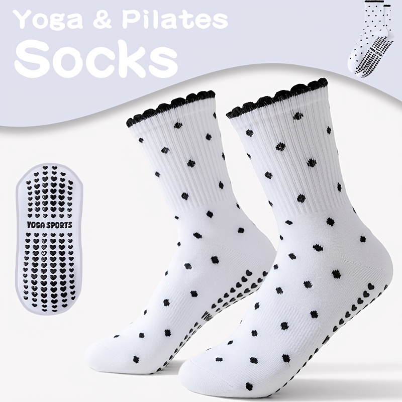 Pilates Yoga Gifts - جوارب يوغا نسائية بيضاء بنقاط سوداء