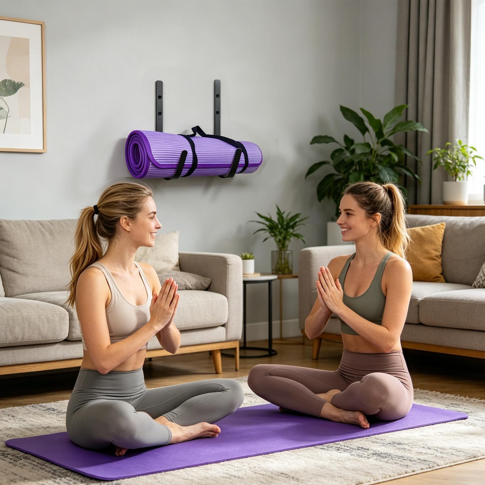حامل جداري لحصيرة اليوغا مع من - مراجعة Pilates Yoga Room وسعره